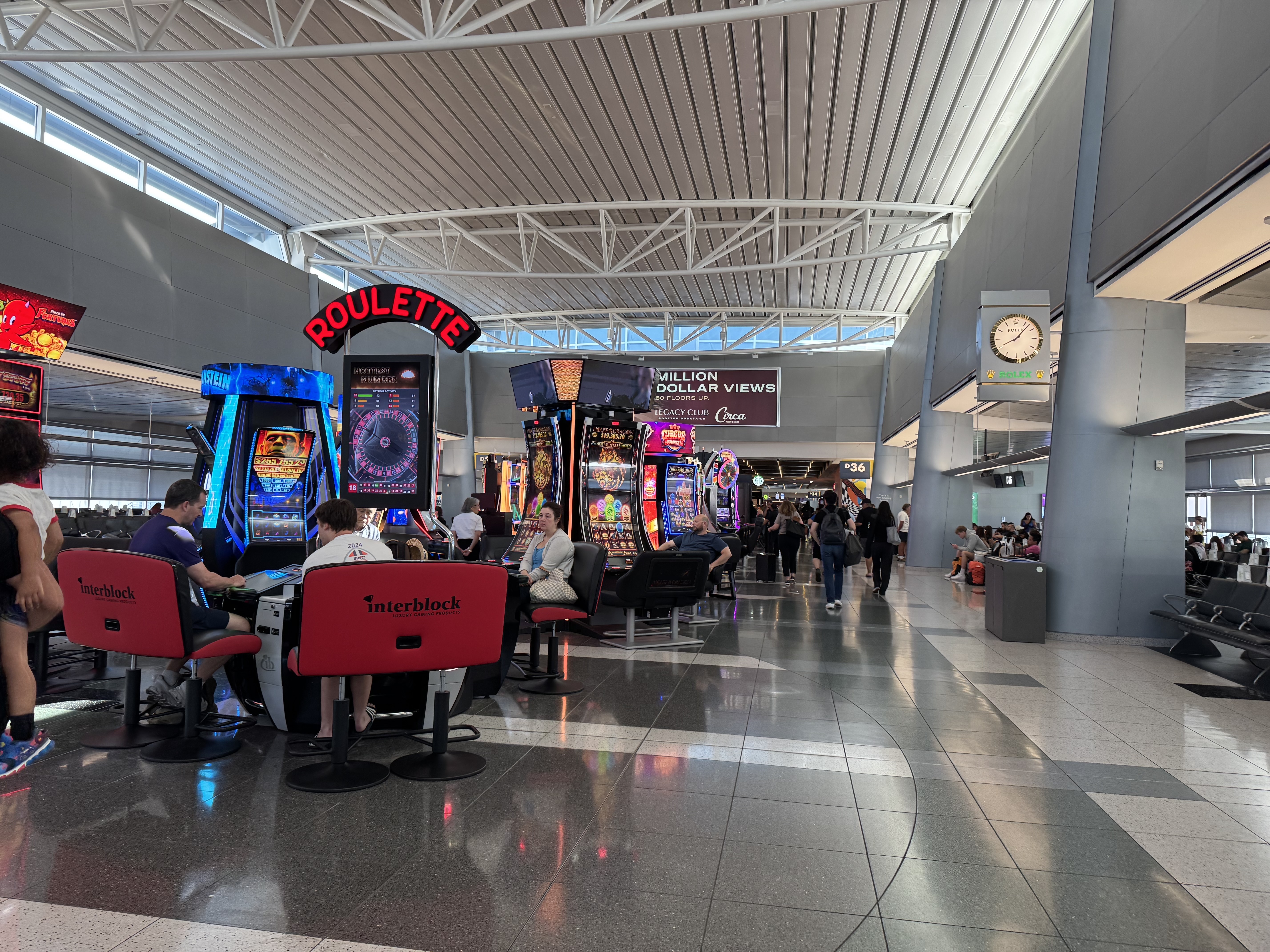 ラスベガス空港 ハリー・リード国際空港 徹底ガイド！BUYMA TRAVEL海外現地オプショナルツアー予約