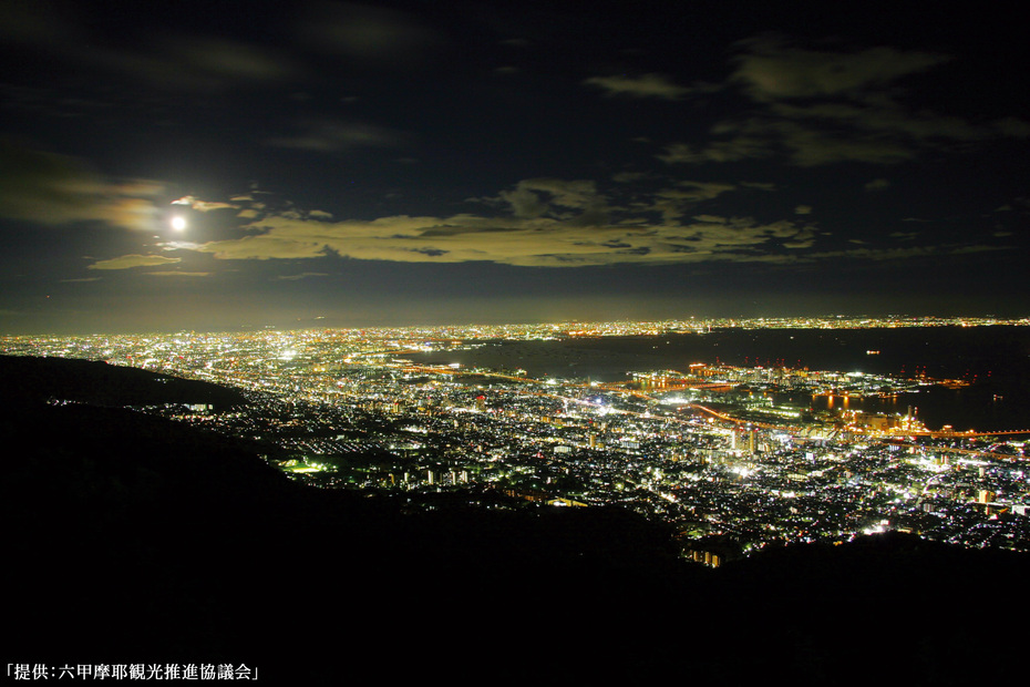 SAMURAIさんの投稿１００万ドルの夜景⭐︎日本三大夜景兵庫県 摩耶山掬星台から神戸、大阪を望む圧巻の夜景に感動 神戸市兵庫県摩耶山夜景冬関西地方海岸・ビーチ・海フォトジェニック旅行観光