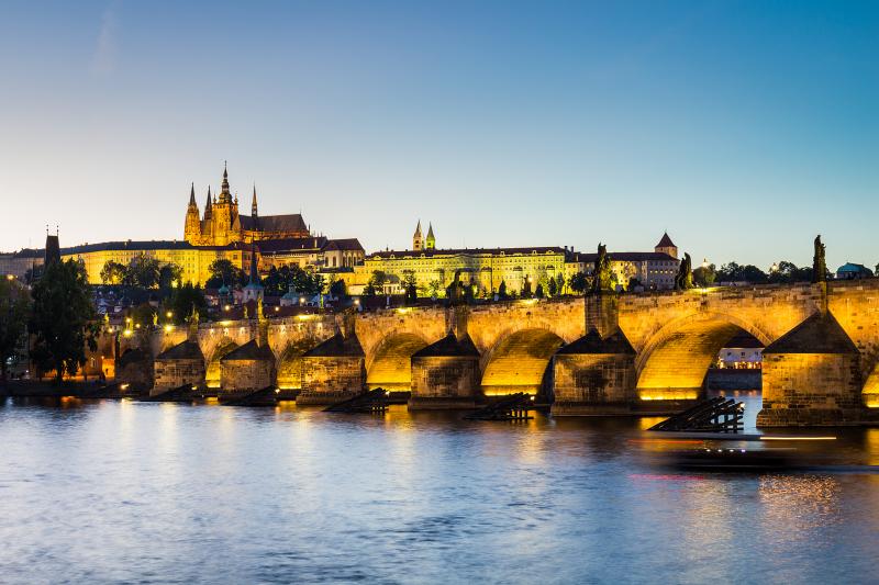 カレル橋 - プラハのおすすめ観光地・名所現地を知り尽くしたガイドによる口コミ情報