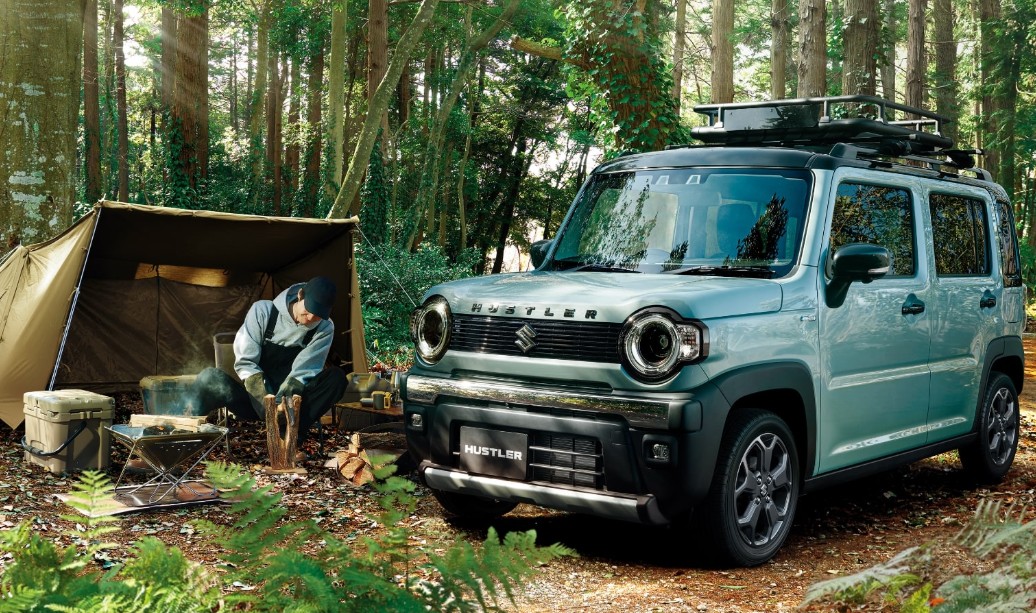 車中泊キャンプしてそのまま職場へ！自宅よりも快適な軽バンで車中泊を楽しむ、ちょもかのソロスタイル！ - SOTOBIRA