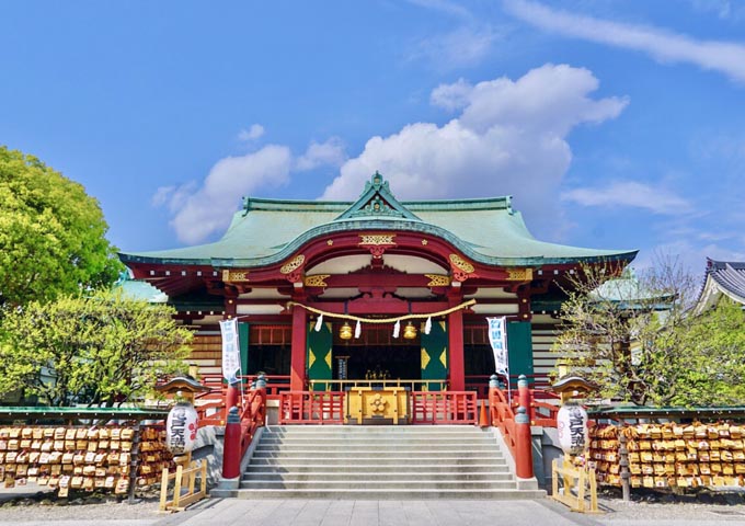 亀戸天神社美しい庭園と歴史的な建築物 - GTN MAGAZINE