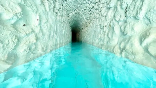 グルータス・トラントンゴ - メキシコの温泉