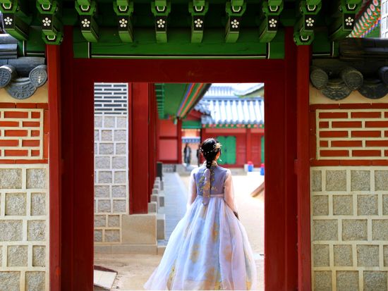 変身写真スタジオ チマチョゴリ写真館「photo studio」☆ジェジュンのお姉さんがオーナー！＜日本語対応 明洞エ