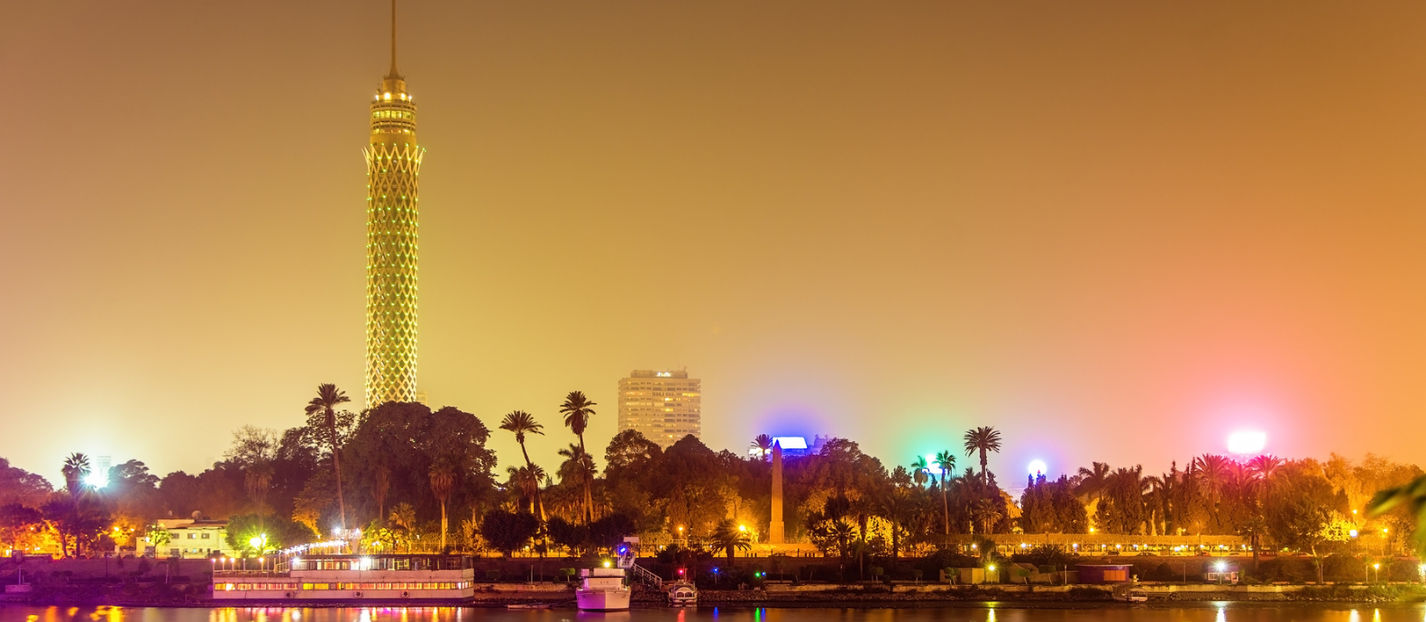 エジプト旅行 ハンハーリとカイロタワーとナイル川クルージングオランダから☆自分に大きな花束を