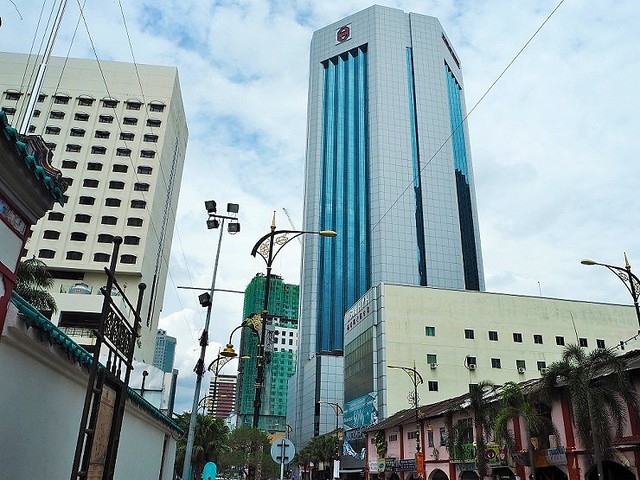 ゴーストタウンか理想郷か－碧桂園の1000億ドル事業、先行き見えず - Bloomberg