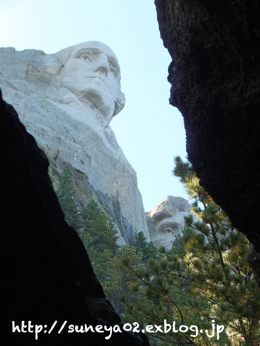 サウスダコタ州 マウントラッシュモア独立記念日に自由と平等を思う そら🌎