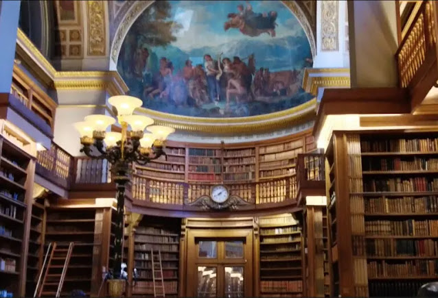 最新 ブルボン宮殿 -