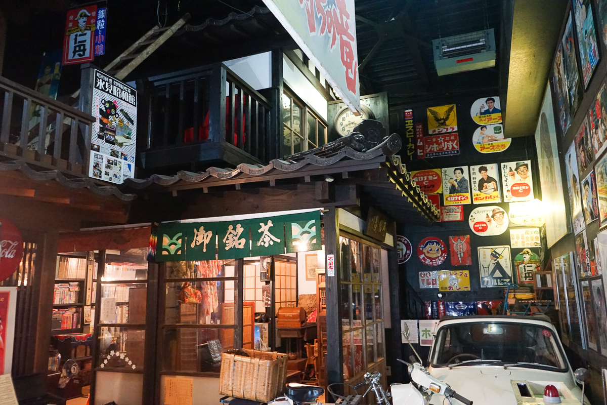 両国「江戸東京博物館」両国駅前に建つ4本脚の不思議建築をレポートトーキョー建築トリップ