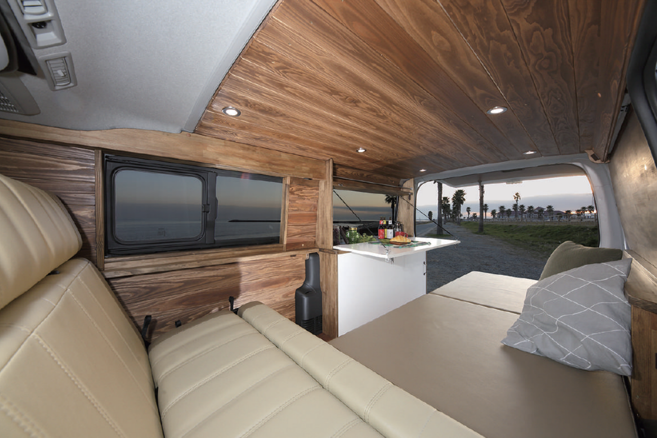 キャンピングカースタイルに掲載されました！NV200キャンピングカーの中古・新車販売はインテグラル。拘りの内装で家族 一人時 間を大切に