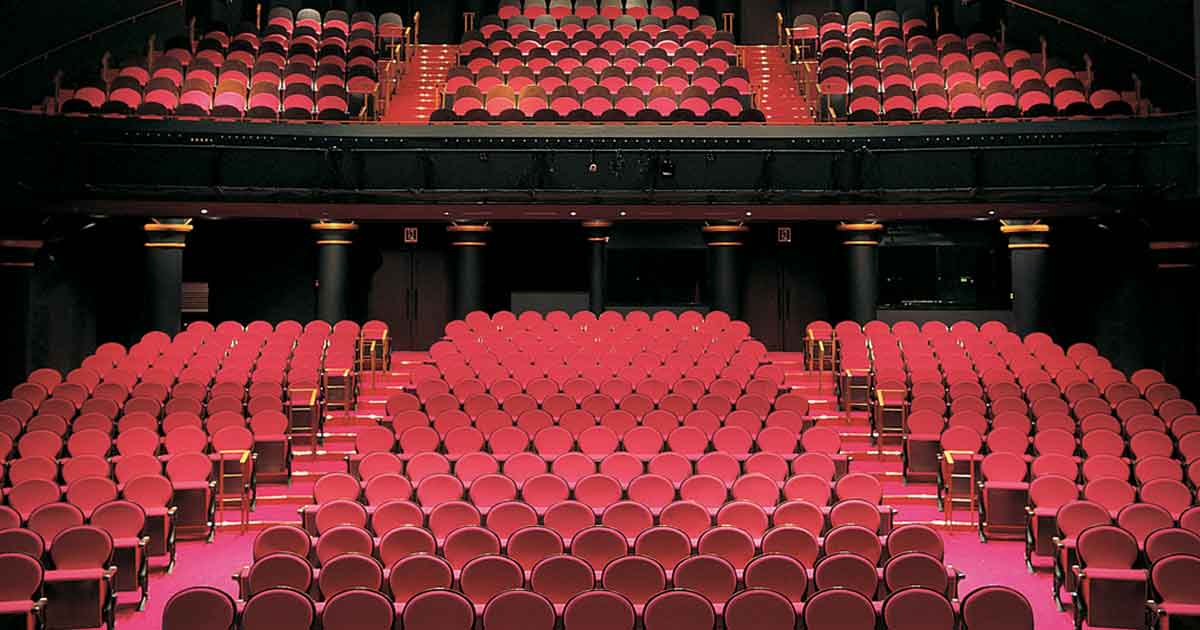 有明四季劇場『ライオンキング』を鑑賞！公演時間やS席・2階席からの見え方、臨時バスの時刻表などとよすと -毎日更新！豊洲エリアの今がわかる地域情報サイト