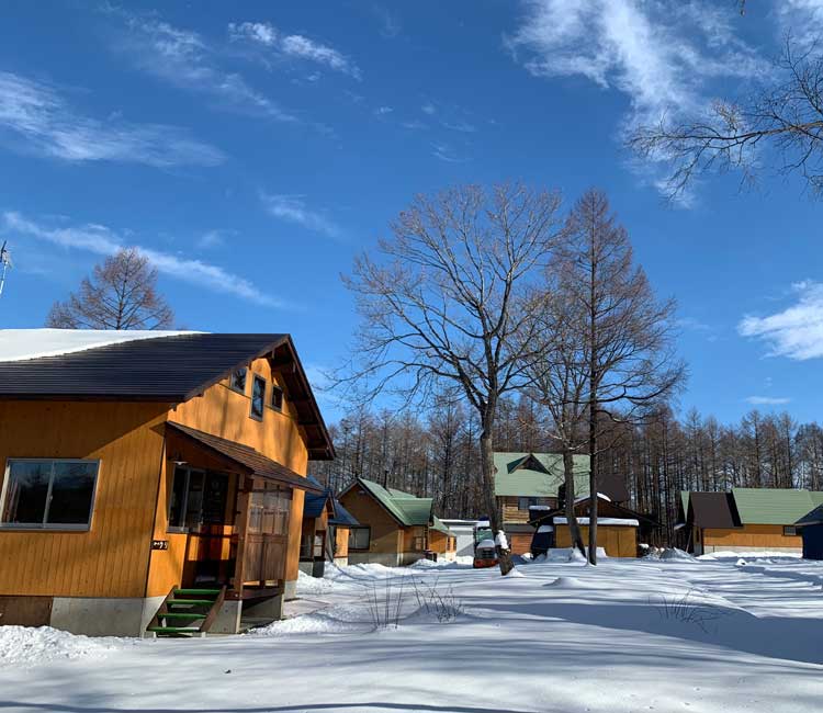 冬でも快適！子供とキャンプするならコテージがおすすめCAZUAL