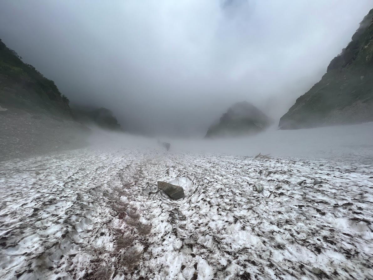 白馬岳から蓮華温泉まで単独テント泊で縦走 ３ 白馬頂上宿舎編図解ひとり登山