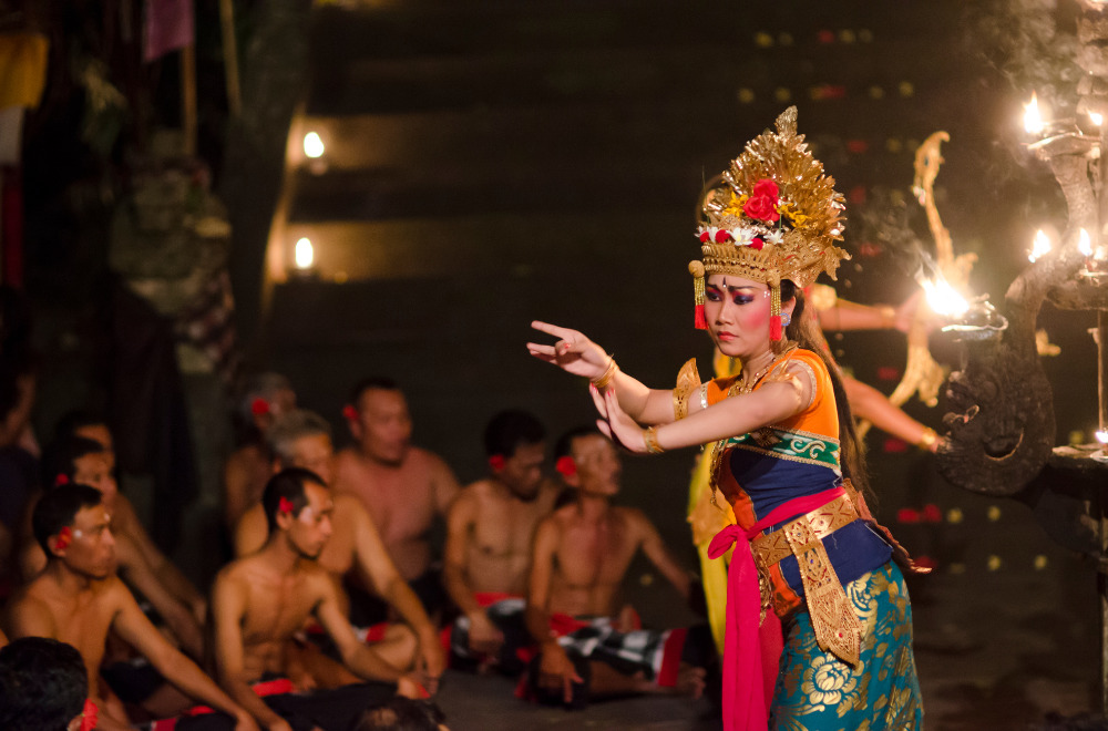 2024年度版 ウブド散策&ウルワツ寺院ケチャダンスバリ島観光ならタマツアーズへ現地オプショナルツアー予約