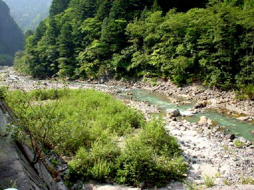 梓川 あずさがわ• さわんど温泉