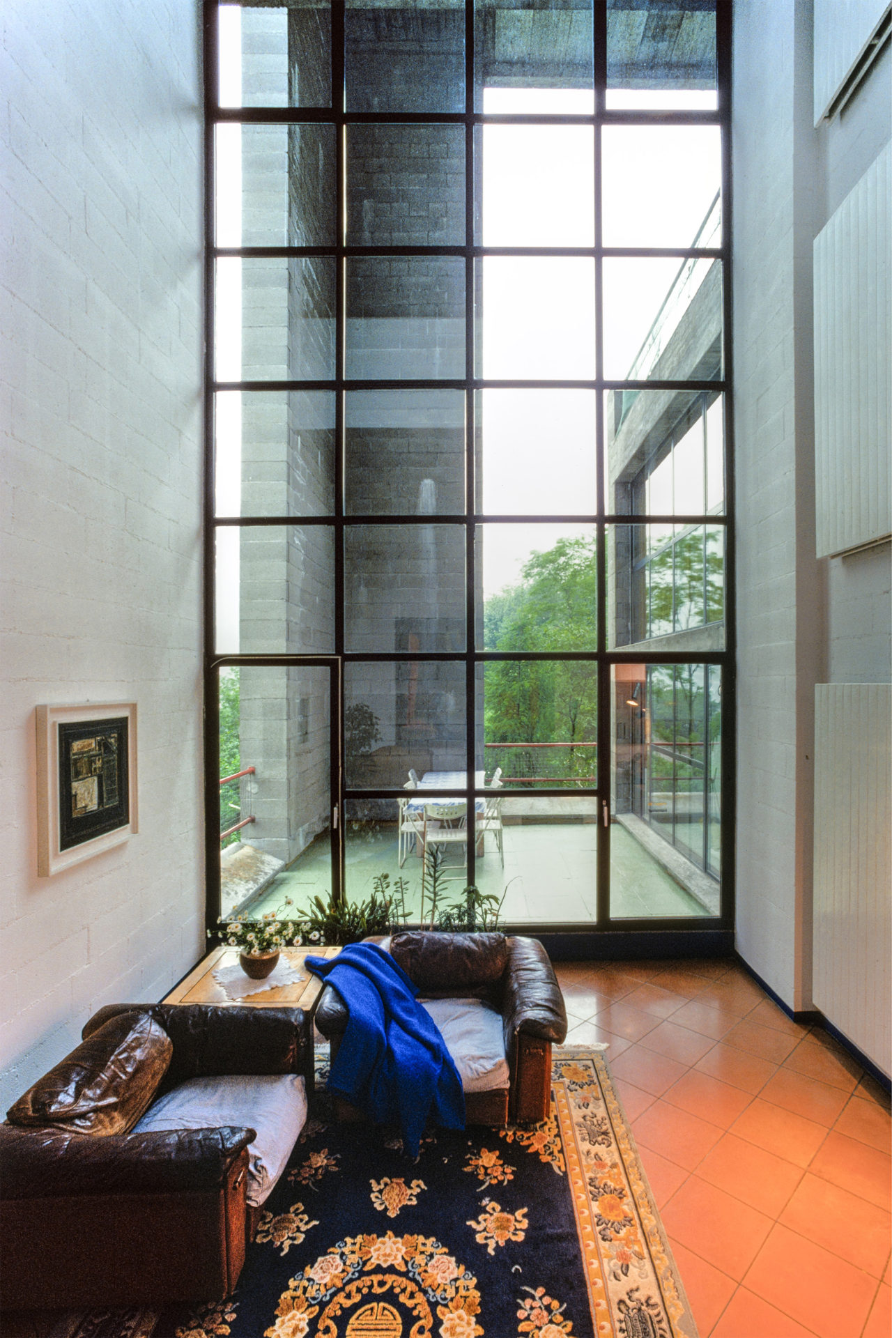 建築家 マリオ・ボッタを知ろう！ リヴァ・サンヴィターレの住宅など -