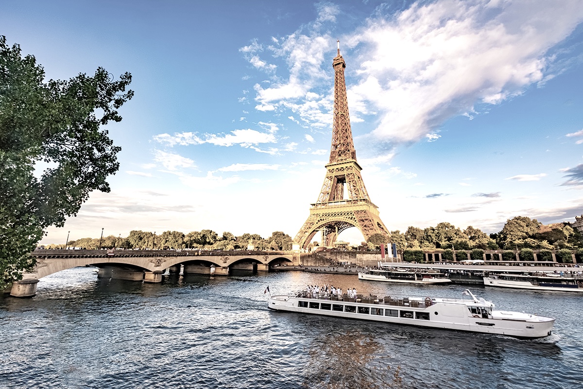 パリの世界遺産セーヌ川観光のすすめ クルーズで主要モニュメントを一気に攻略地球の歩き方