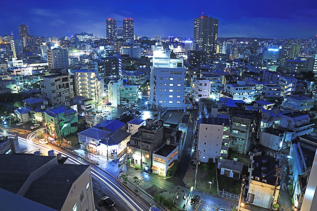 沖縄のおすすめ夜ドライブ♪沖縄レンタカーたびんふぉ