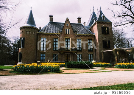 世界遺産に登録されているイギリスのお城はいくつある？それぞれを一覧にして世界遺産マニアが解説世界遺産マニア