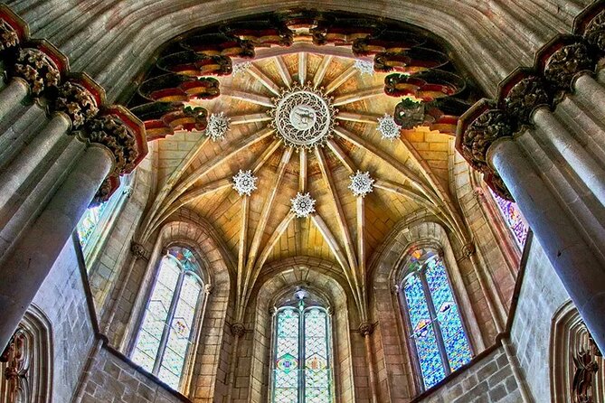 2025年、リスボン発バタリャ修道院 モステイロ・ダ・バタリャ 行きのイチ押し日帰りツアー10選