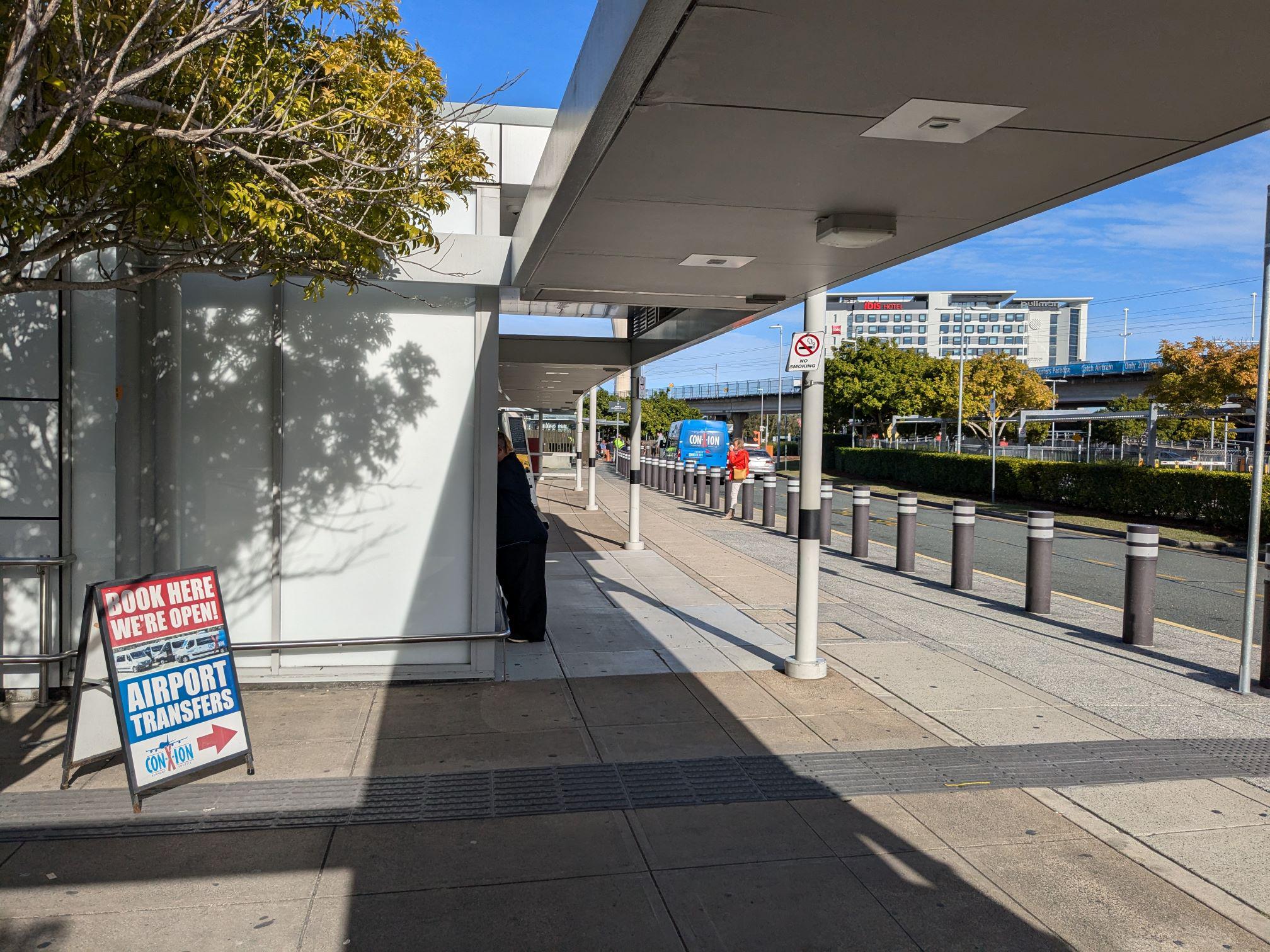 ブリスベン空港 - Wikipedia