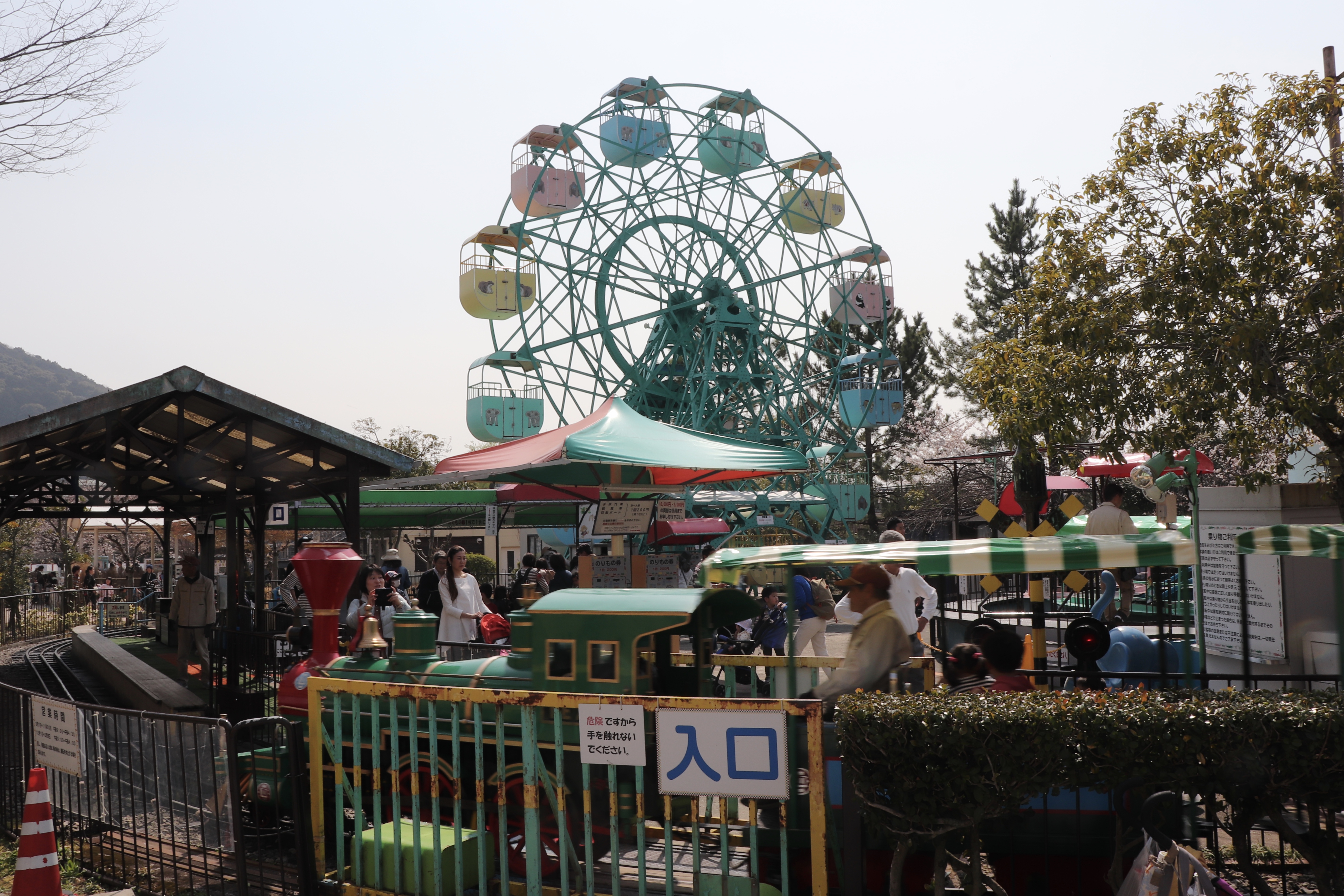 京都・奈良・嵐山・神戸2日間周遊 奈良公園、伏見稲荷大社、嵐山、神戸港モザイク大観覧車、北野異人館、有馬温泉、六甲山夜景を巡る2日間周遊 ホテル宿泊費は含まれませんKlook