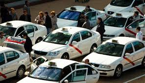 マドリード・バラハス空港から市内へのベストなアクセスは？ – バス地下鉄鉄道タクシー送迎 比較