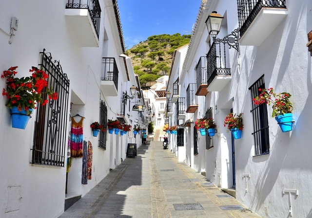 ヨーロッパほか 世界のかわいい町並み10選！一度は行ってみたいカラフルな町をご紹介地球の歩き方