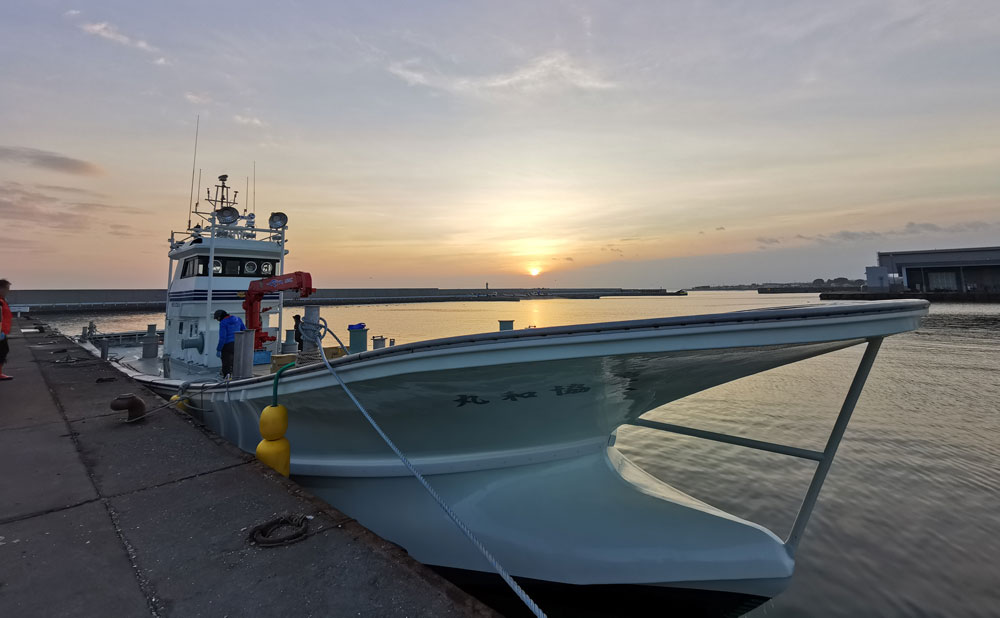 焼津の空を彩る、大漁旗焼津のことやいづ善八だよりだしの専門店「やいづ善八」公式サイト