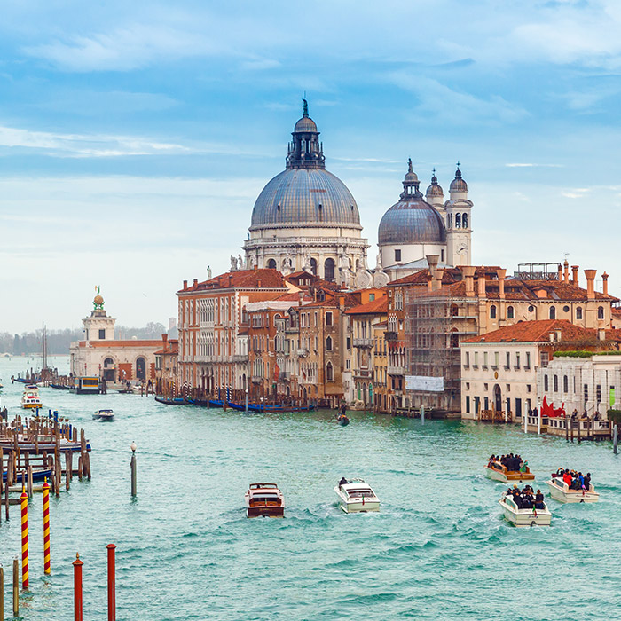 海外ツアー 女子ひとり旅でおすすめの初めての感動絶景１０選 - クラブログ ～スタッフブログ～クラブツーリズム