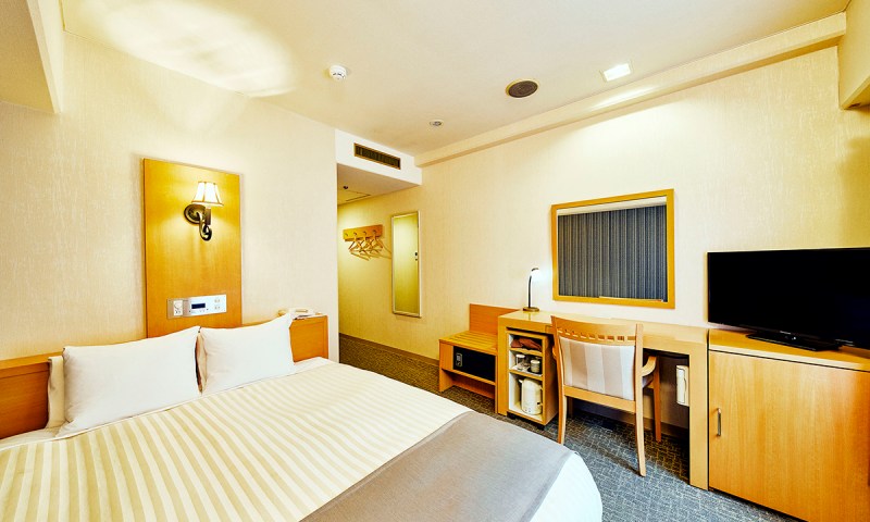 公式 奈良ロイヤルホテル - 平城宮跡にほど近い、赤レンガ造りの重厚で趣あるホテル