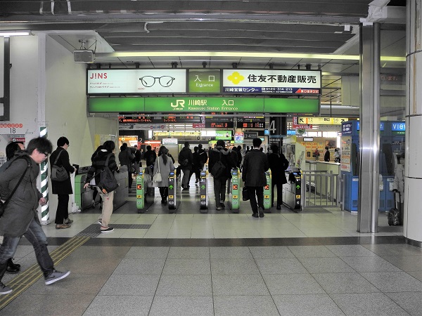 川崎駅東口の高速バス乗り場をわかりやすく解説！ 行き方、発着バス、早朝深夜に利用できる暇つぶしカフェ情報も紹介高速バス・夜行バス・バスツアーの旅行・観光メディアバスとりっぷ