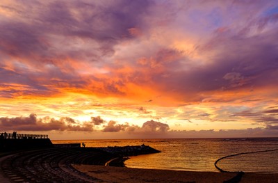 北谷町 サンセットビーチ2025年の海開きは4月11日 金 です♪