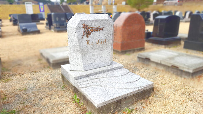 Q160～お墓の正面に刻む文字は？⑩カトリック教徒兵庫県豊岡市のお墓と墓石のおおきた石材店