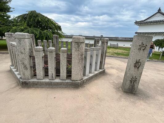 姫路城・お菊井戸ニッポン旅マガジン