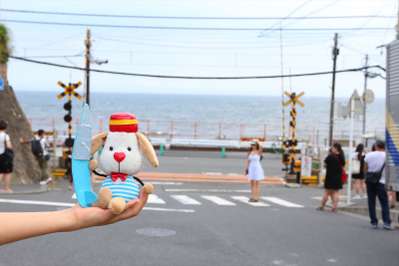 スラムダンクの聖地 鎌倉高校前駅の踏切神奈川県鎌倉市異世界ひとり旅