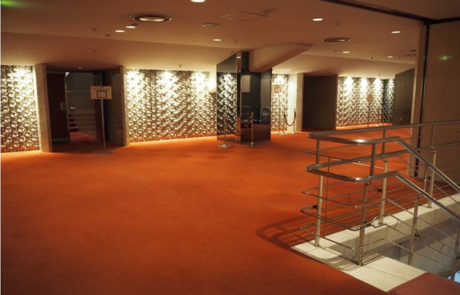 ニッショーホール 旧 ヤクルトホールから近くて安い駐車場特Pとくぴー