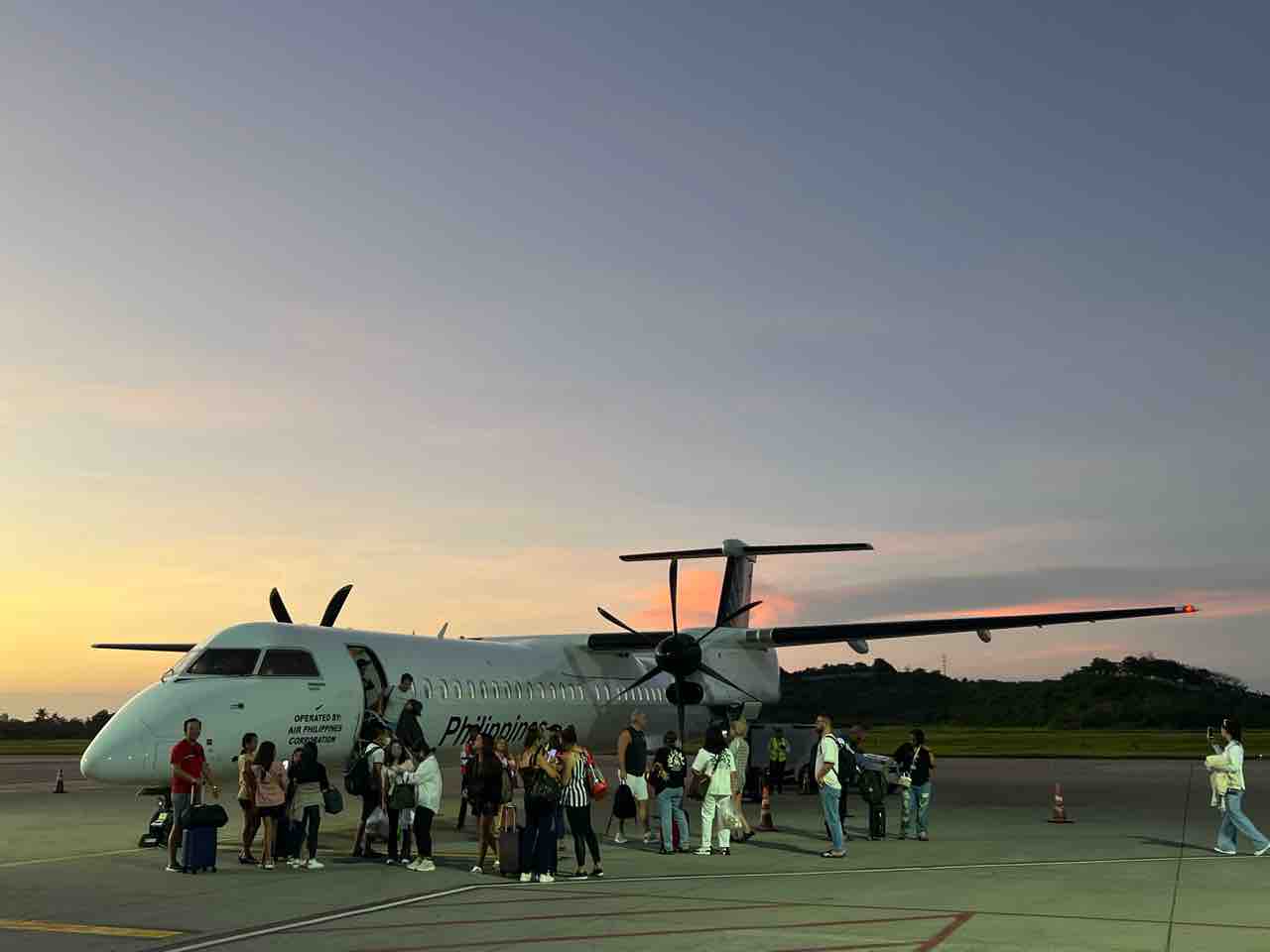 空港で必須の英語！ boardingの意味とは？トラベル英会話All About