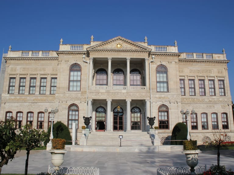 ドルマバフチェ宮殿おすすめトルコ観光地BEST20トルコ旅行・トルコツアー おすすめプラン満載の ターキッシュエア＆トラベル