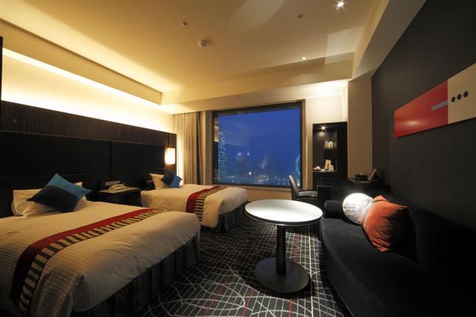 厳選 横浜市内で夜景が綺麗なホテル６軒だれどこ