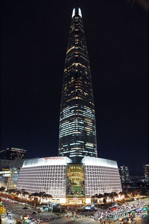 二村から旅するロッテワールドタワー ソウルスカイ - 二村エリアから旅する