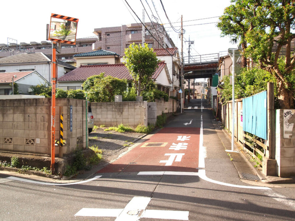 少しの余裕があなたを救う！真に狭い道向きな「車幅狭め」な車たち：旬ネタ日刊カーセンサ