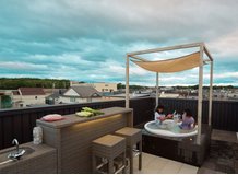 屋根付きの露天風呂 - びわ湖大津経済新聞