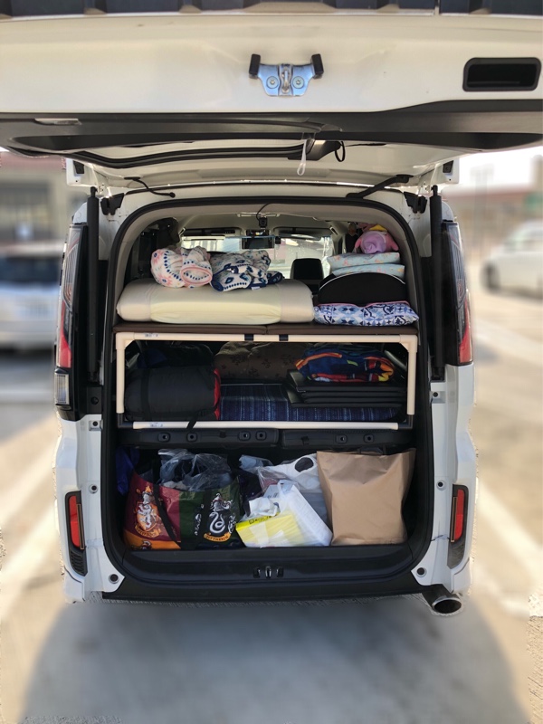 トヨタ ステップワゴン RK 車中泊 ベッド