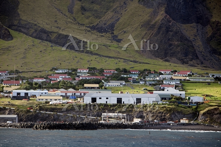 南大西洋の孤島、トリスタン・ダ・クーニャを探検しよう