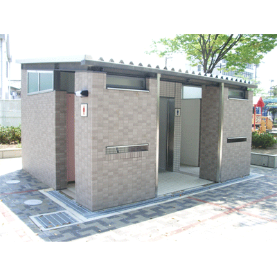 公園、河川敷などの公衆トイレ、仮設トイレ、屋外トイレ、簡易トイレユニットは三晃商事株式会社