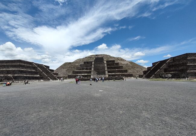 エジプトを旅する⑤ 世界遺産「ギザの三大ピラミッド」〜知っておきたい観光の仕方＆豆知識〜コジマ先生アフリカへ行く