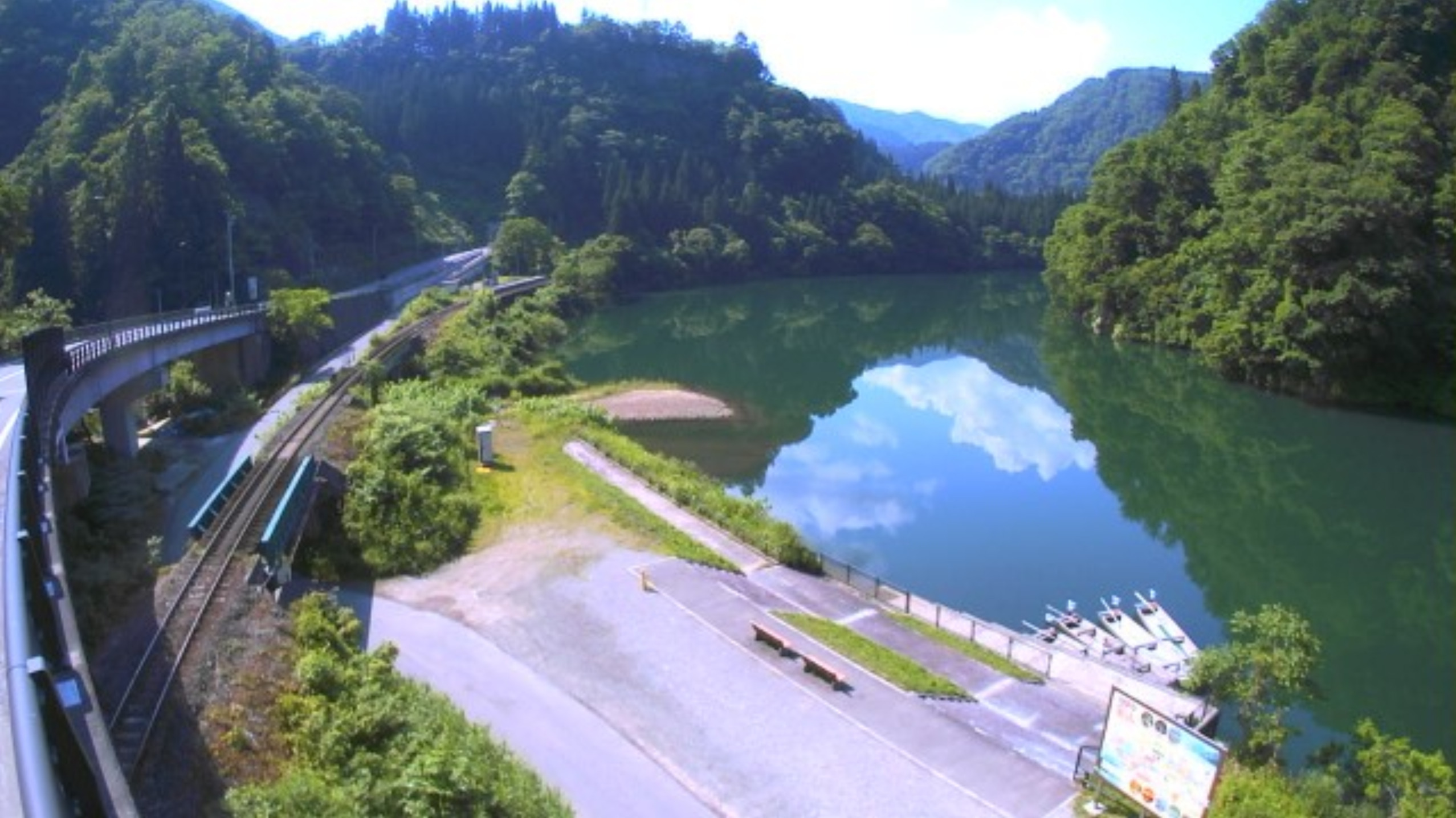 ◇ やっぱり気になるんだよなあ 「早戸駅」 - 冬来たりなば春遠からじ2.0