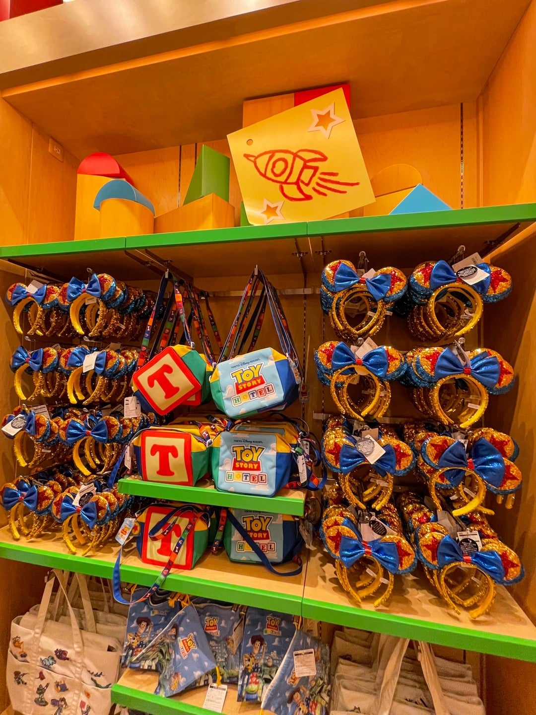 ホテル内ショップ「ギフト・プラネット」限定！東京ディズニーリゾート・トイ・ストーリーホテルグッズ・お土産