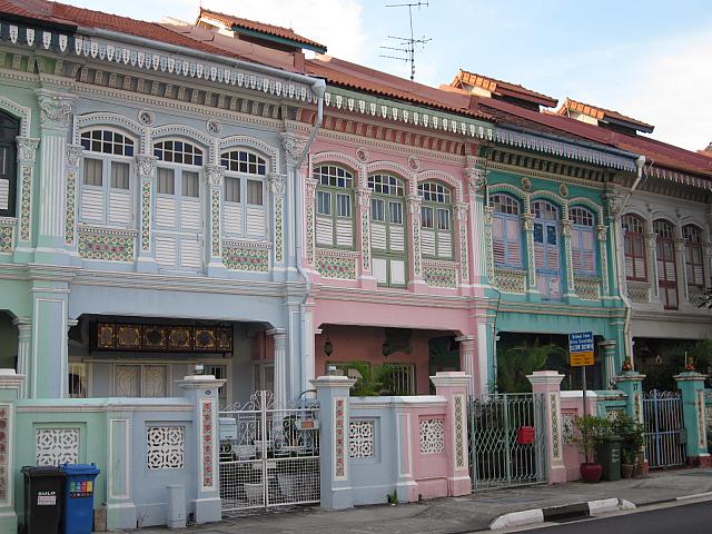 シンガポール🇸🇬最終日世界遺産植物園。, このまま寝てしまいそうなくらい幻想的な光の演出💡