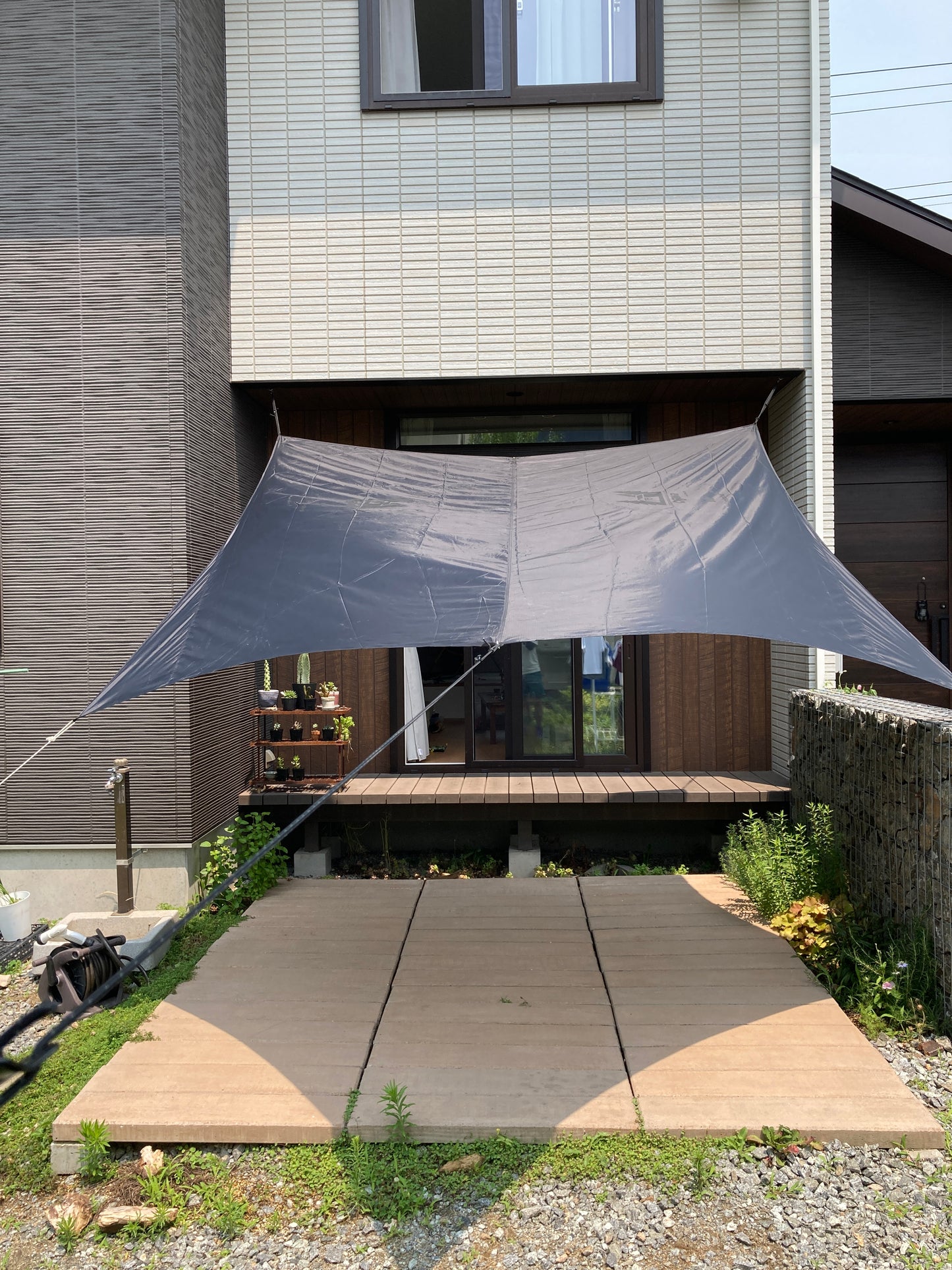 即完売の前作をブラッシュアップ！ 個性際立つ黒い、ワンポールTCテントがさらにアップデートsoto lover -